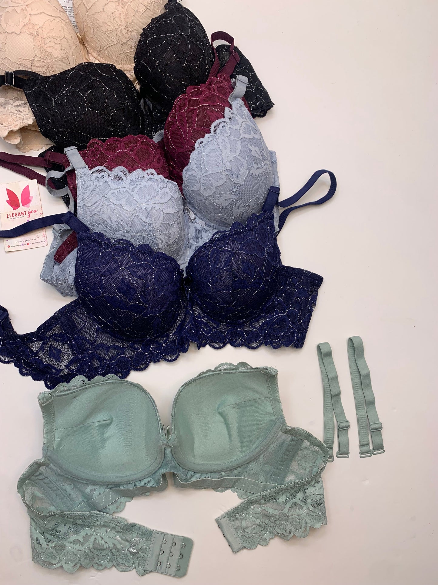 (36-40)B Elegant Padded Push-up Lace Bridal Bra (150)