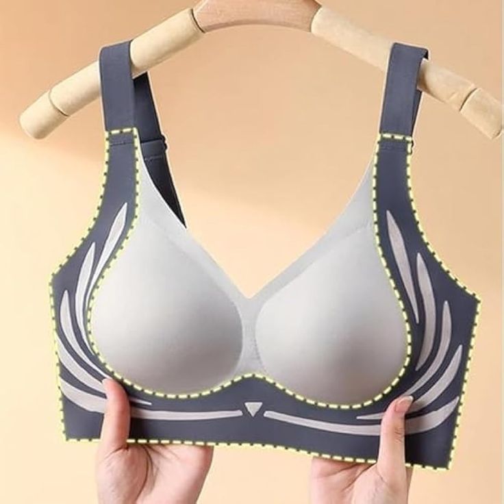No Rash Seamless Breathable Wireless Push-Up Sports Bra for Women