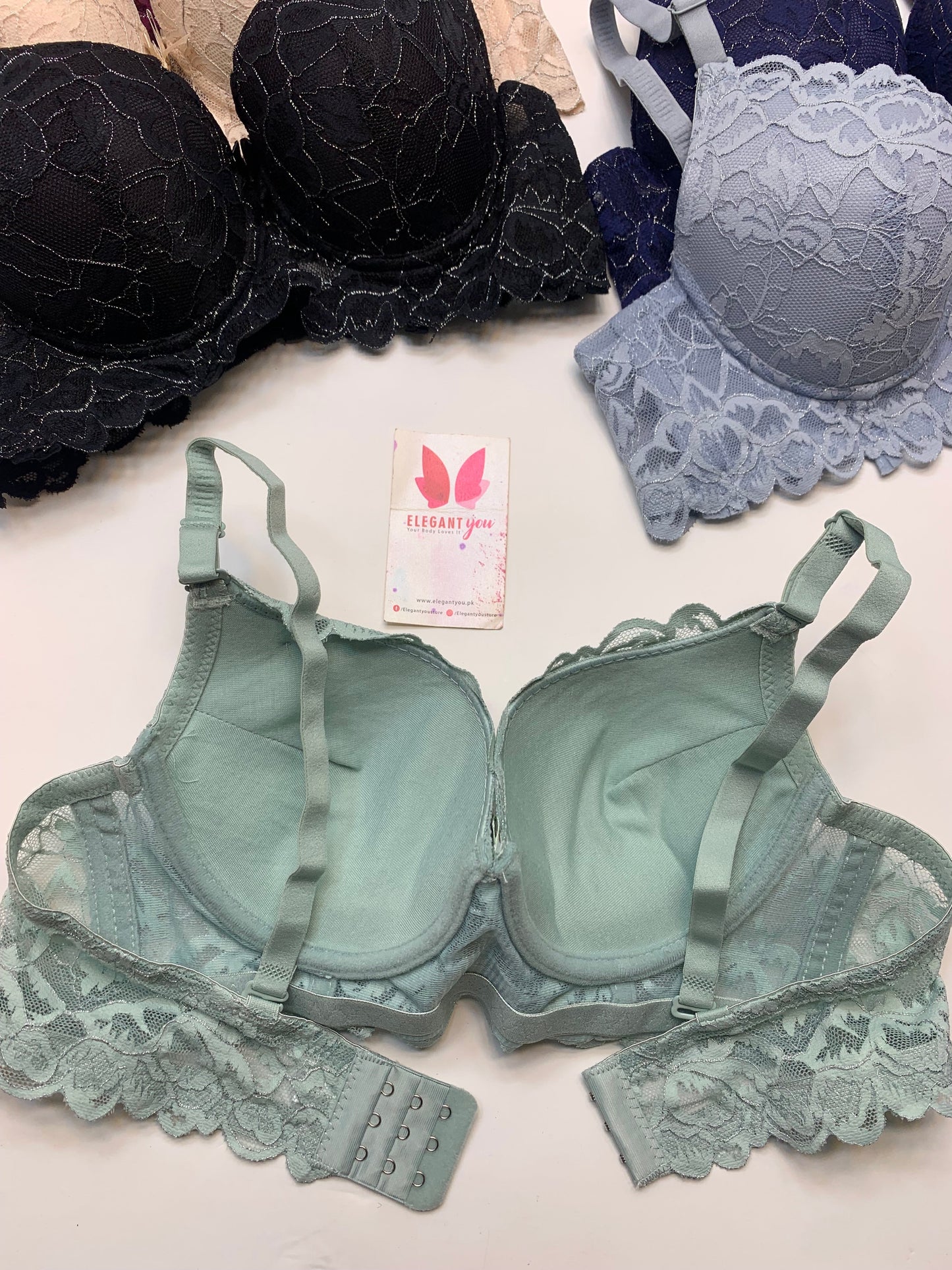 (36-40)B Elegant Padded Push-up Lace Bridal Bra (150)