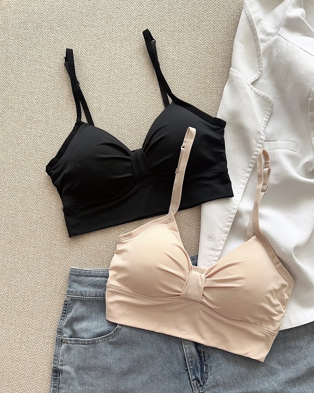 (30-36) Seamless Adjustable Strap Knot Bra [116]